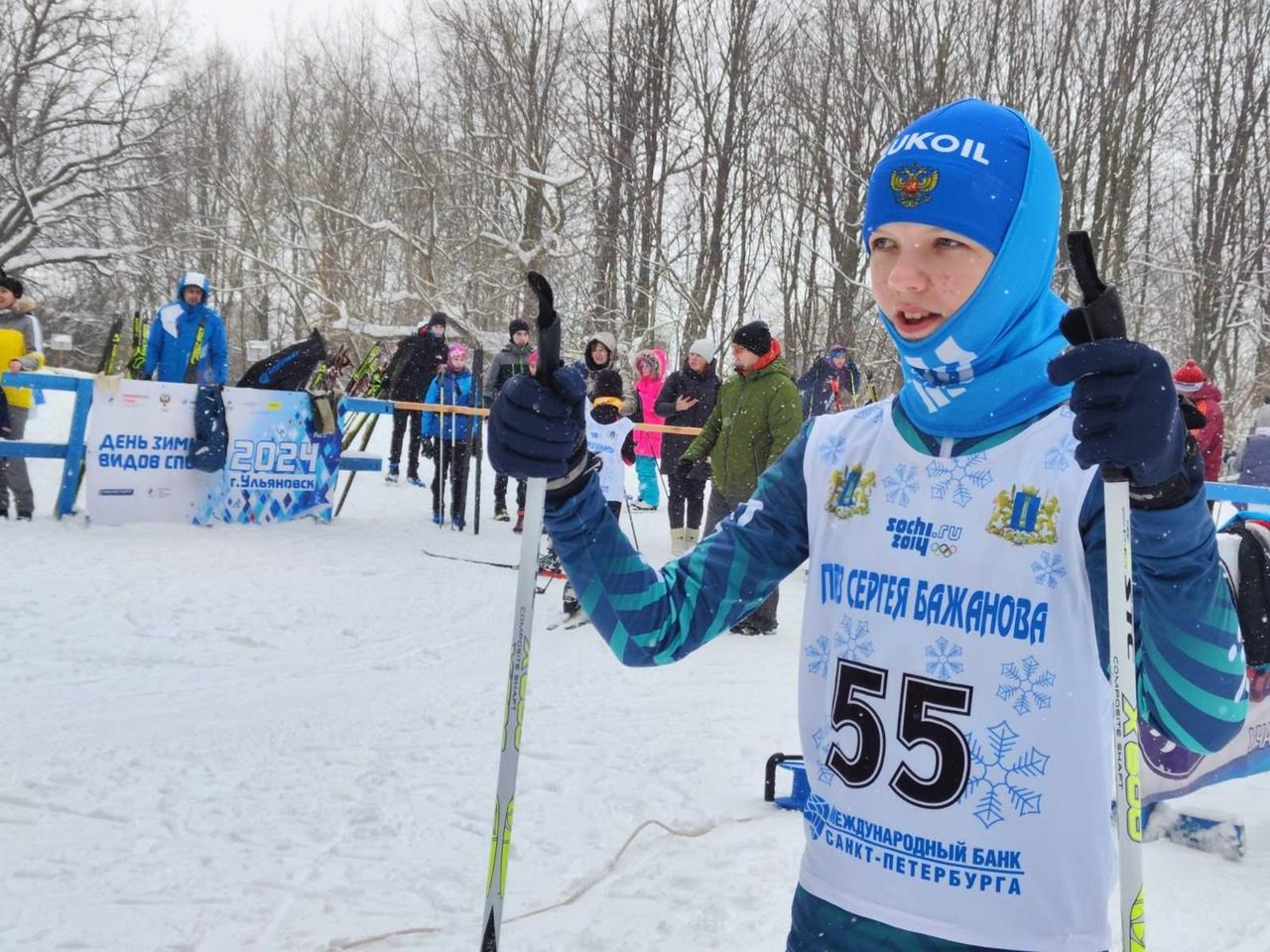 Прошел второй день областных соревнований по лыжным гонкам.