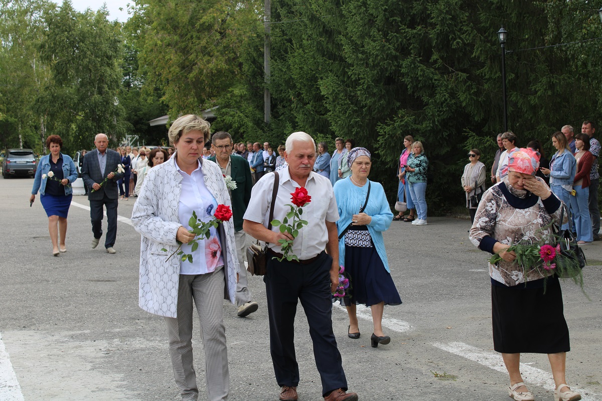 Окончание курской. День победа Карсун. Карсун митинг.