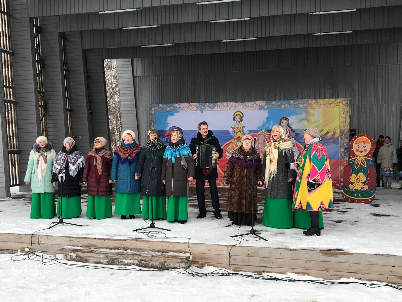 В Прощёное воскресенье, на центральной площади р.п.Карсун с широким размахом разгулялась Масленица..