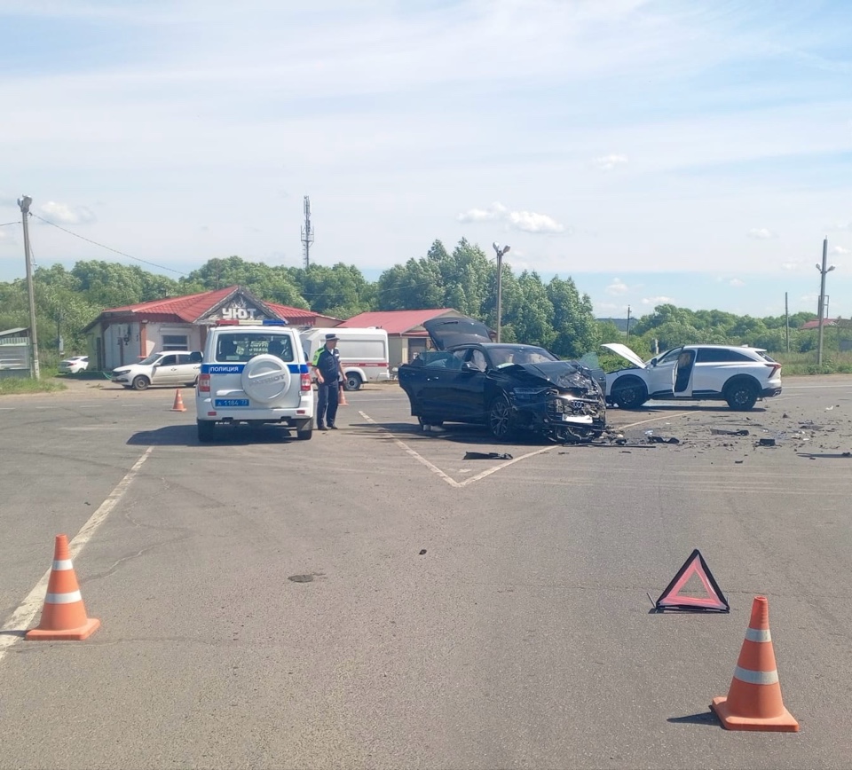 ДТП с участием несовершеннолетних пассажиров на территории Карсунского района.