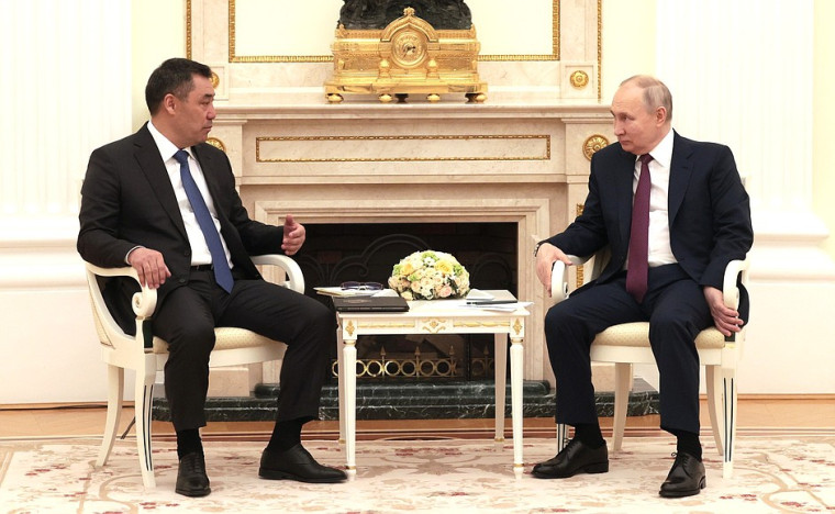 Встреча с Президентом Киргизии Садыром Жапаровым. Встреча с Президентом Киргизии Садыром Жапаровым.
