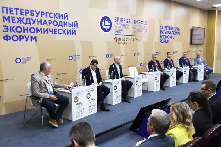 ФАКТОР РОСТА: НА ПМЭФ ОБСУДИЛИ ПУТИ РАЗВИТИЯ ФИНАНСОВОЙ КУЛЬТУРЫ. ФАКТОР РОСТА: НА ПМЭФ ОБСУДИЛИ ПУТИ РАЗВИТИЯ ФИНАНСОВОЙ КУЛЬТУРЫ.