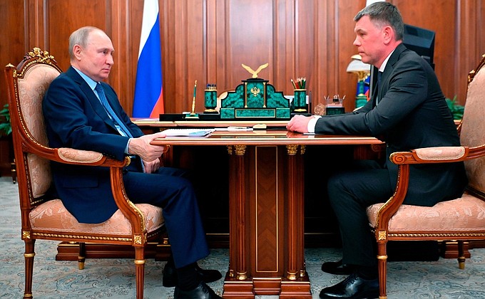 Встреча с директором Федеральной службы судебных приставов Дмитрием Аристовым. Встреча с директором Федеральной службы судебных приставов Дмитрием Аристовым.